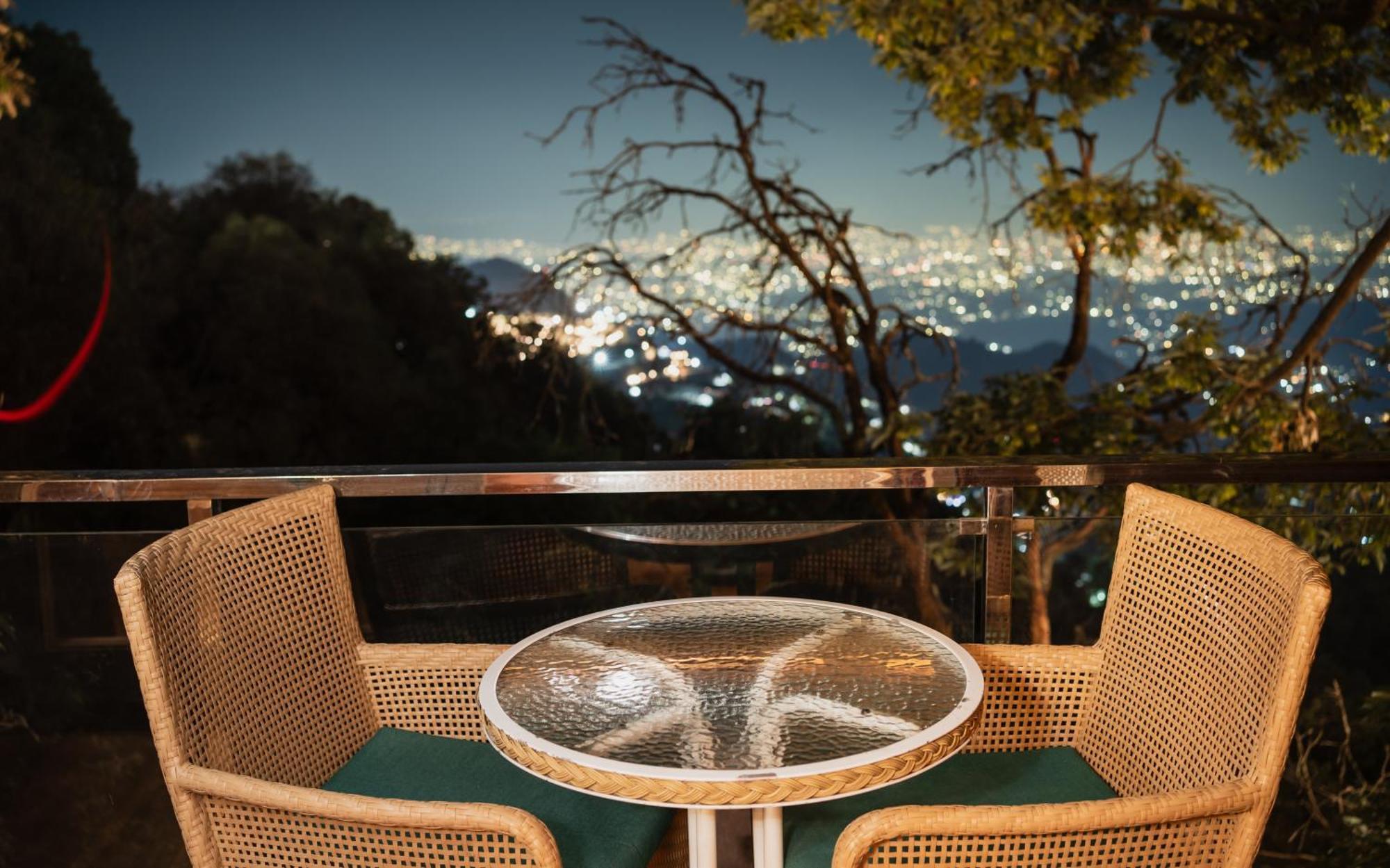 Sansa By The Woods - Manor&Spa Mussoorie Exteriör bild
